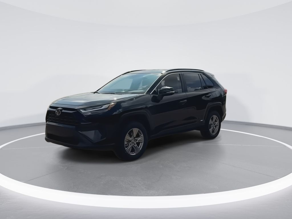 2025 Toyota RAV4 Hybrid LE photo 4