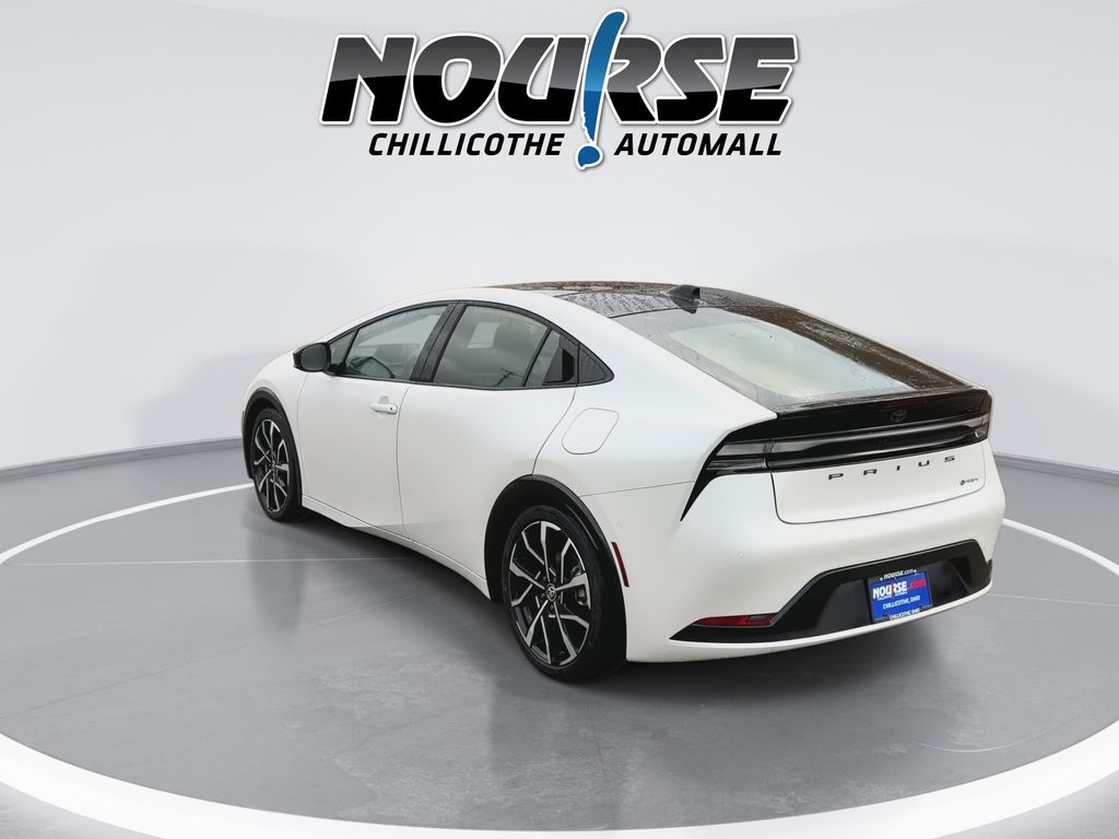 2026 Toyota Prius Plug-in Hybrid XSE Premium - Photo 6