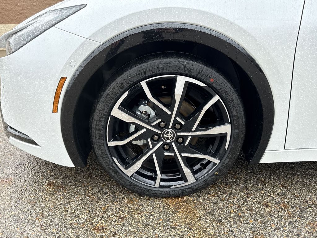 2026 Toyota Prius Plug-in Hybrid XSE Premium - Photo 25