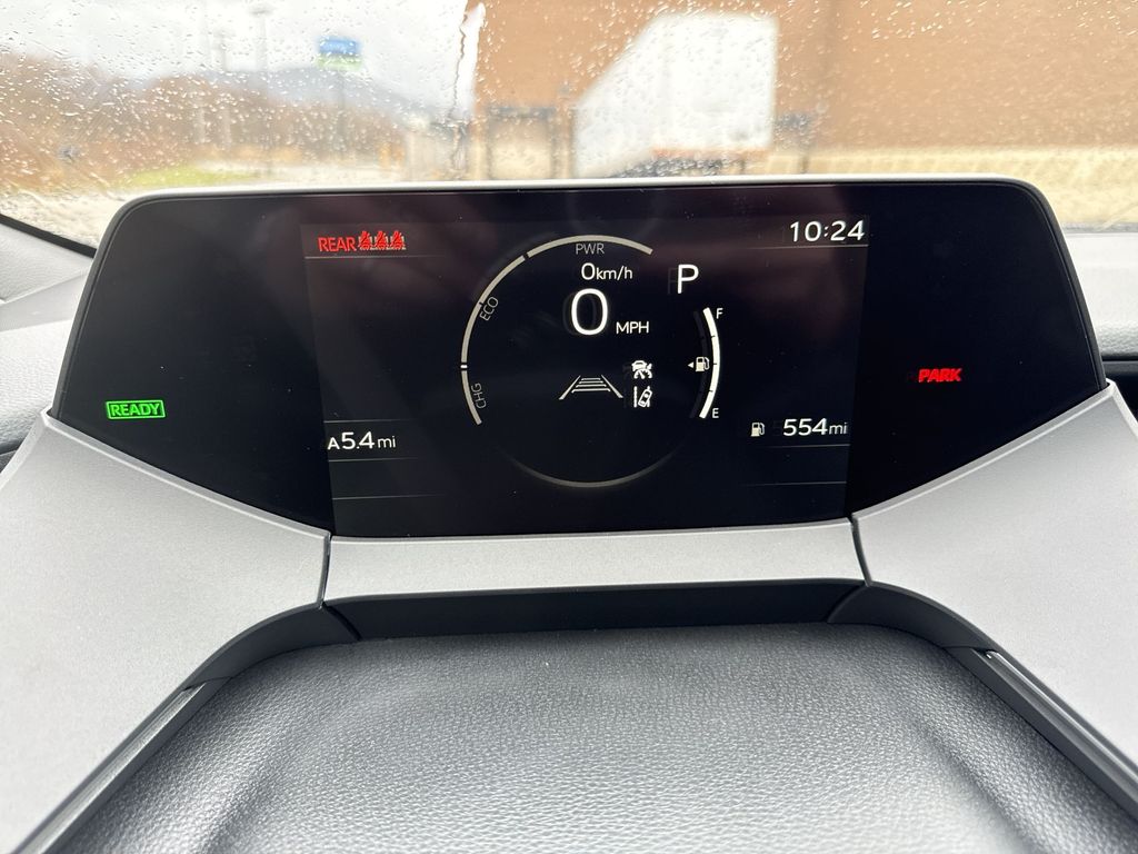 2026 Toyota Prius LE - Photo 16