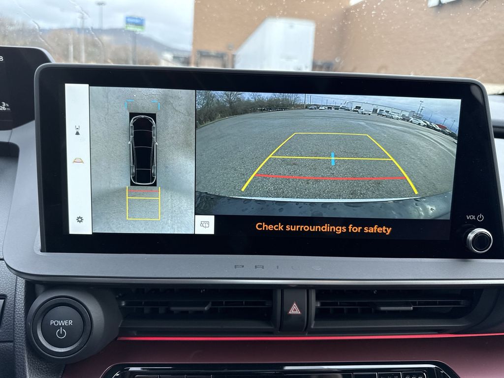 2026 Toyota Prius Plug-in Hybrid XSE Premium - Photo 31