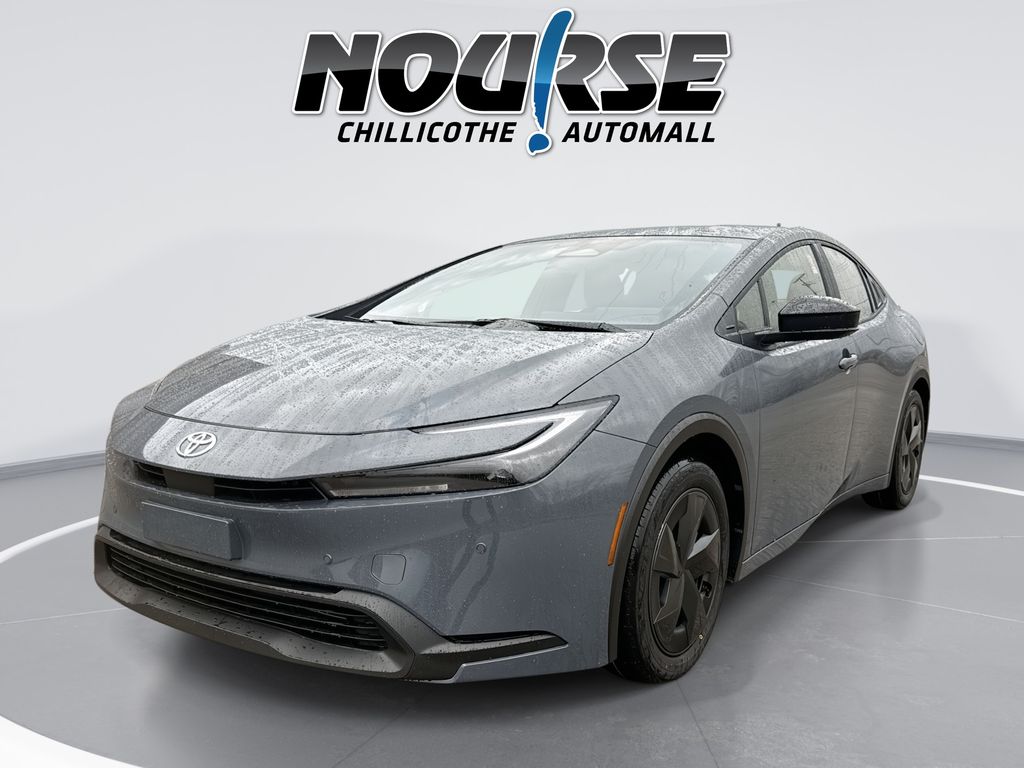 2026 Toyota Prius LE's photo