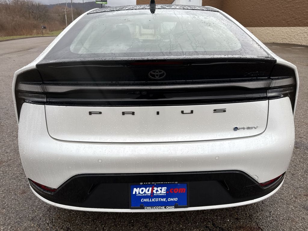 2026 Toyota Prius Plug-in Hybrid XSE Premium - Photo 28