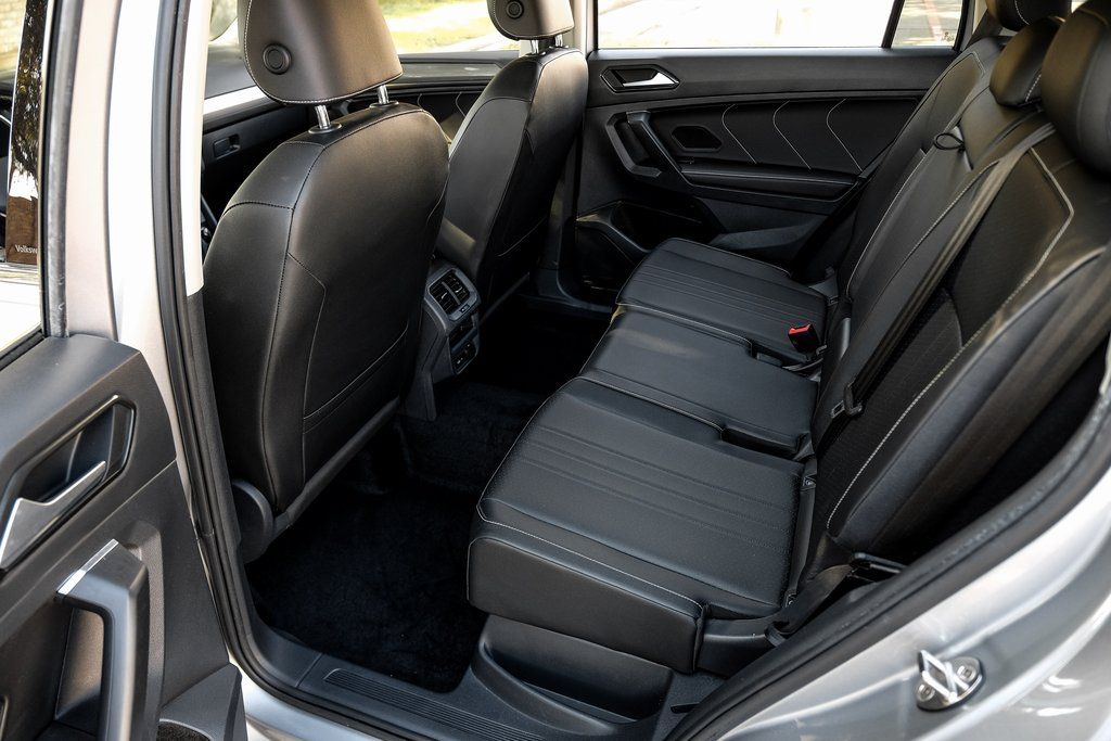 2022 Volkswagen Tiguan SE - Photo 52