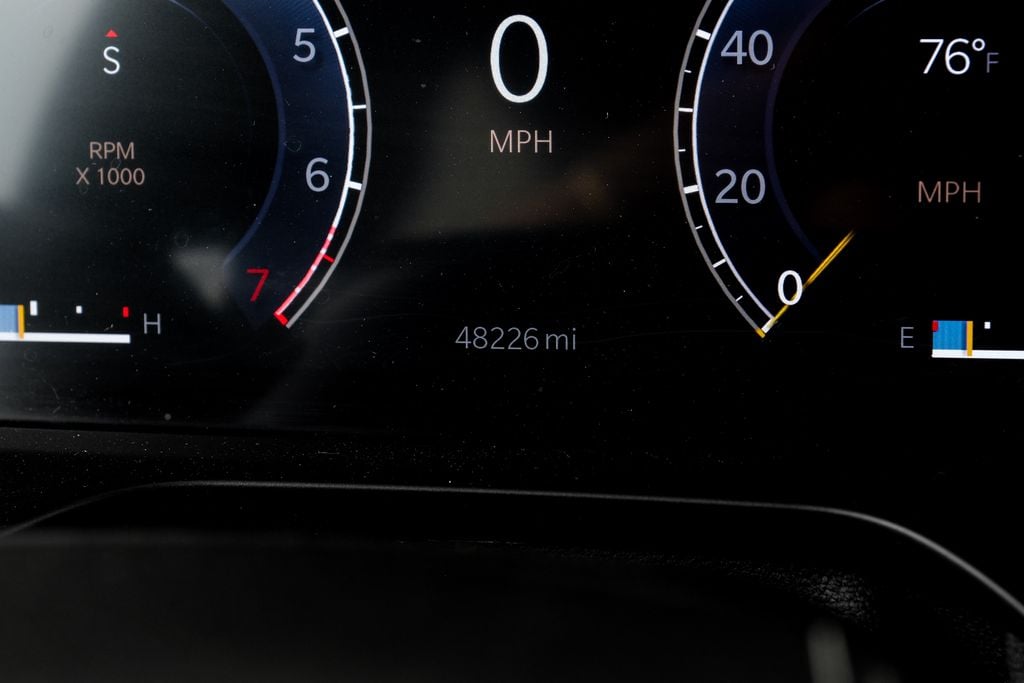 Used 2022 Jeep Grand Cherokee Overland SUV