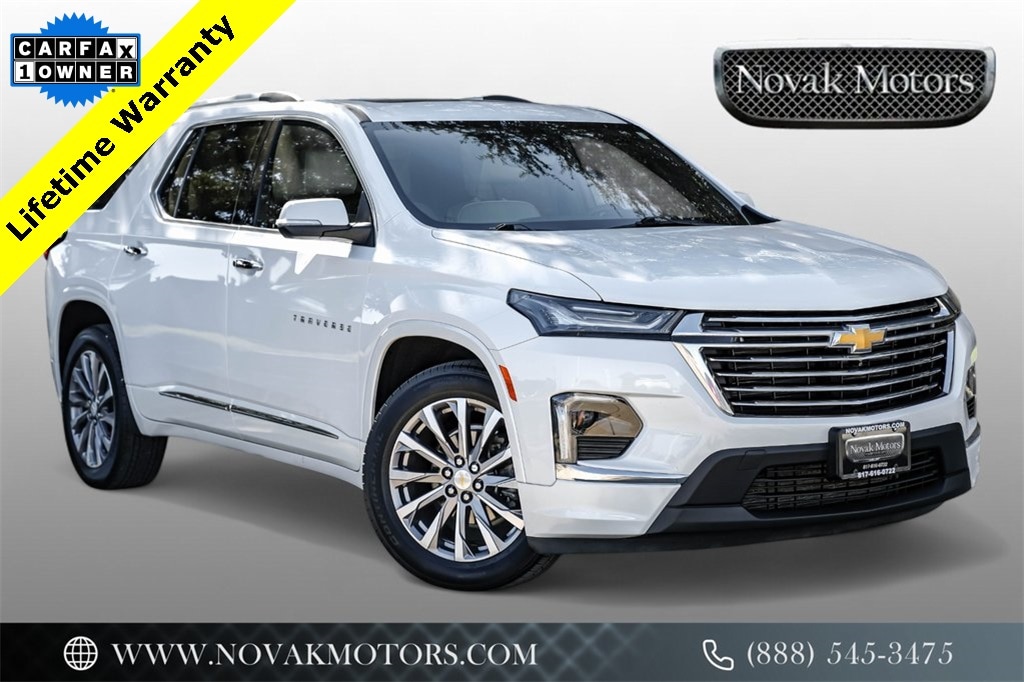 2023 Chevrolet Traverse Premier's photo