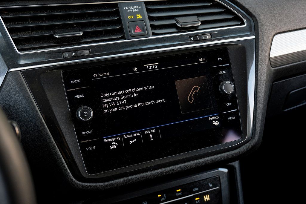 2022 Volkswagen Tiguan SE - Photo 41