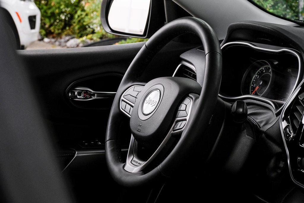 2022 Jeep Cherokee Limited - Photo 25