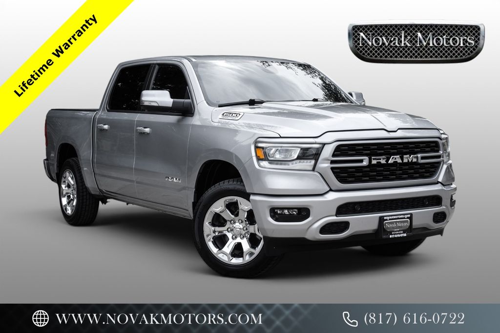 2022 RAM 1500 Big Horn/Lone Star 4x4 Crew Cab 5'7's photo
