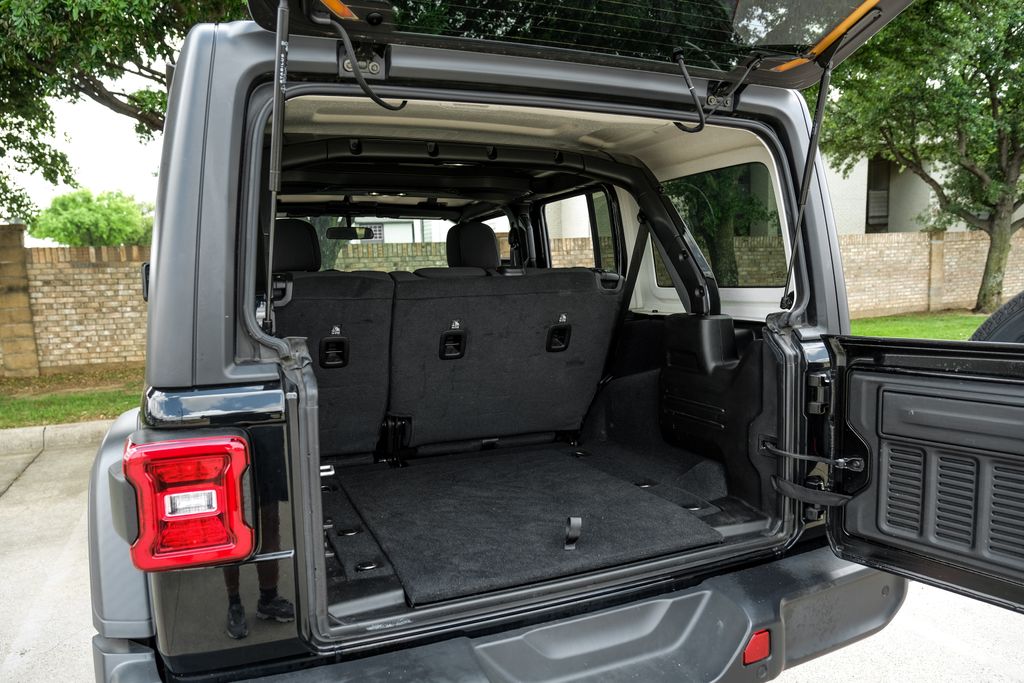 2021 Jeep Wrangler Unlimited Sport S - Photo 63