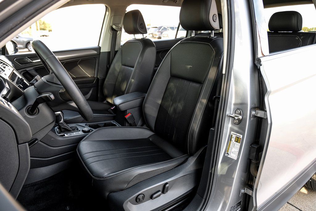 2022 Volkswagen Tiguan SE - Photo 8