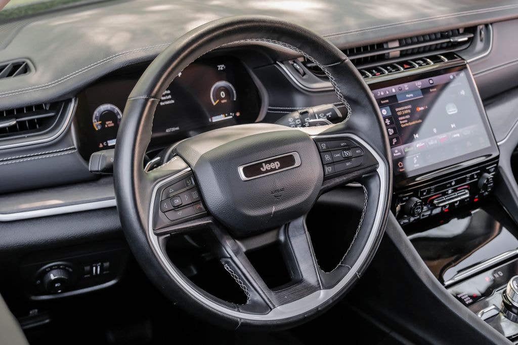 Used 2022 Jeep Grand Cherokee Limited SUV
