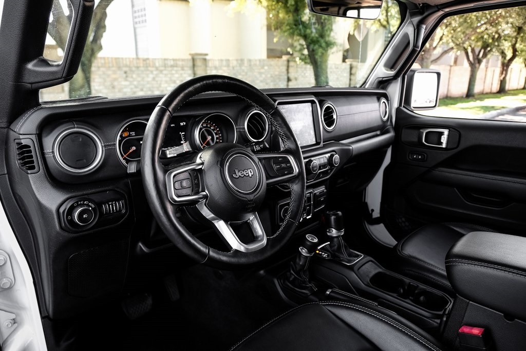 Used 2020 Jeep Wrangler Unlimited Sahara SUV