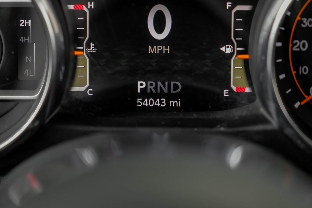 2020 Jeep Wrangler Unlimited Sahara photo 2