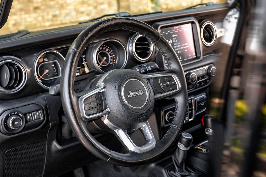 Used 2021 Jeep Wrangler Unlimited Sahara Altitude SUV