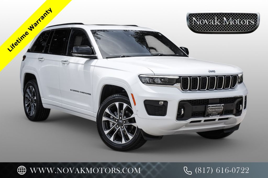 2023 Jeep Grand Cherokee Overland 4x4's photo