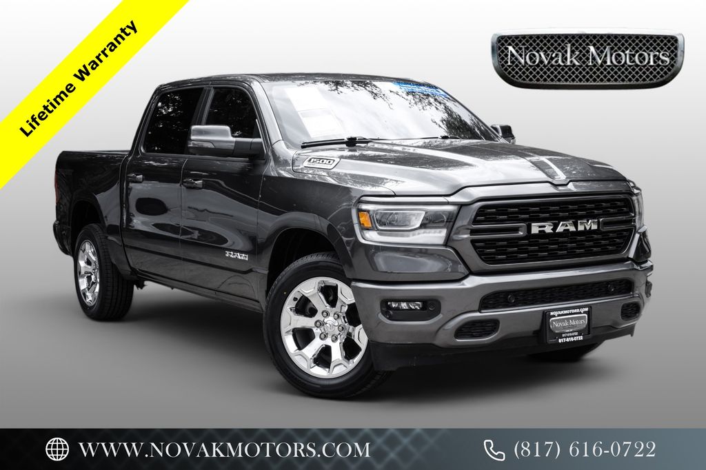 2023 RAM 1500 Big Horn/Lone Star 4x4 Crew Cab 5'7's photo