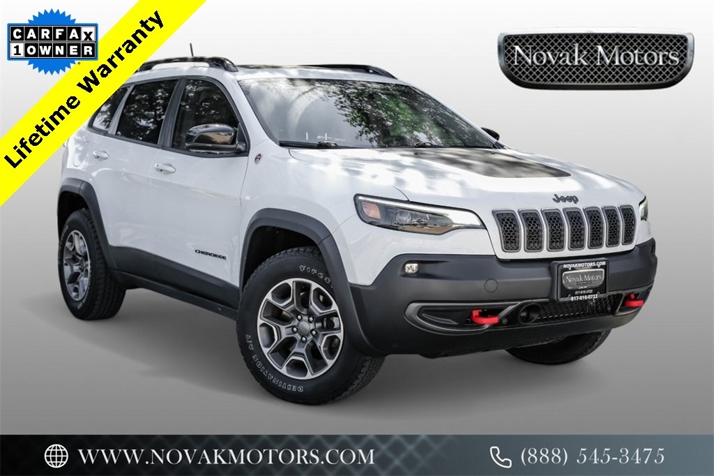 2022 Jeep Cherokee Trailhawk's photo