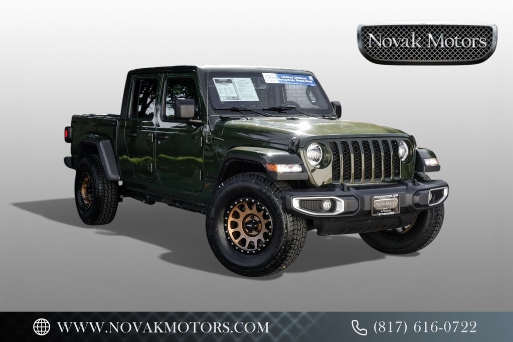 2021 Jeep Gladiator Sport S's photo