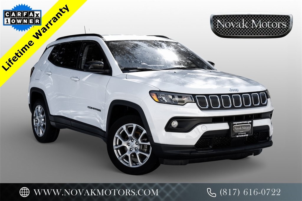 2022 Jeep Compass Latitude Lux