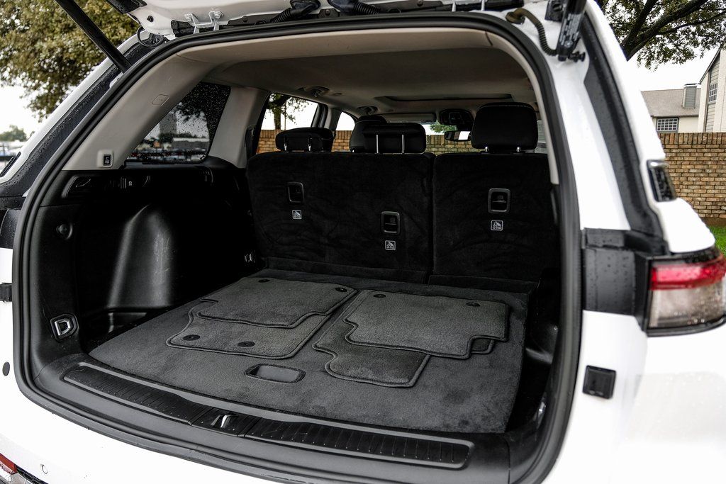 2023 Jeep Grand Cherokee Laredo - Photo 63