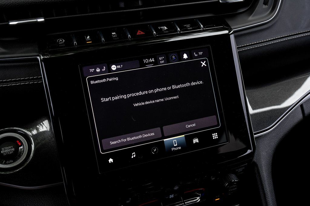 2023 Jeep Grand Cherokee Laredo - Photo 40