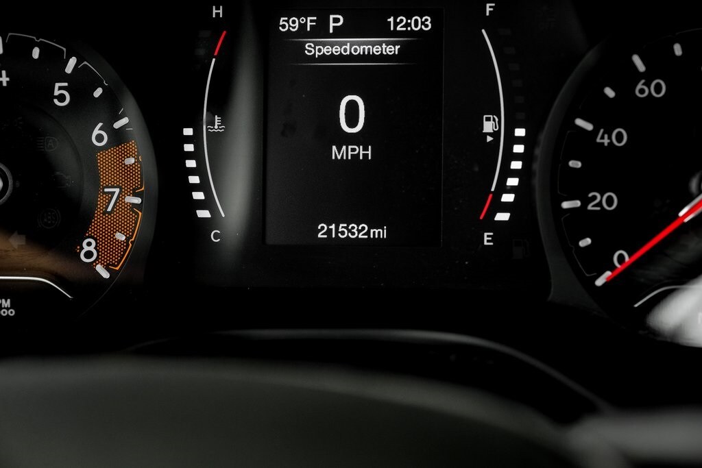 2022 Jeep Compass Latitude photo 2