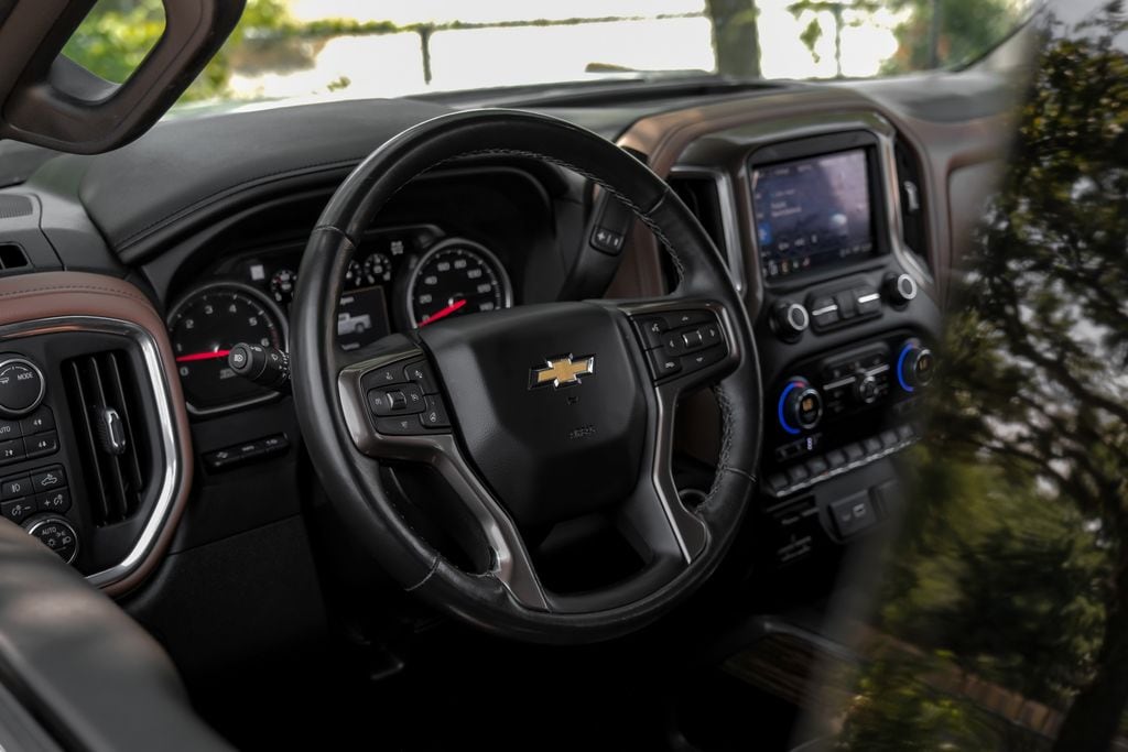 Used 2022 Chevrolet Silverado 2500 HD High Country Truck Crew Cab