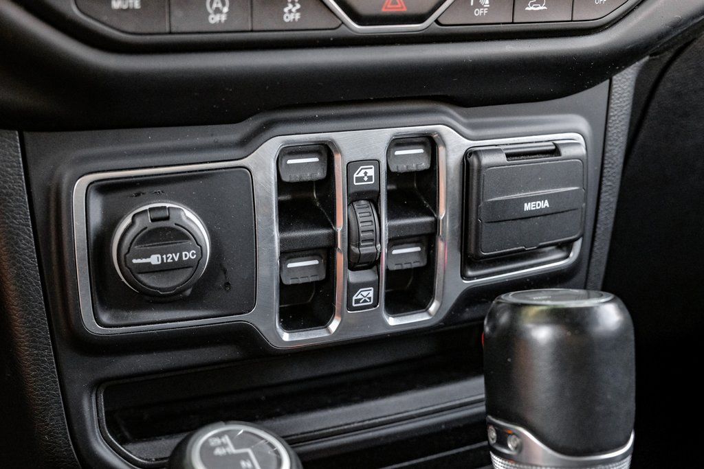 2021 Jeep Wrangler Unlimited Sahara Altitude - Photo 35