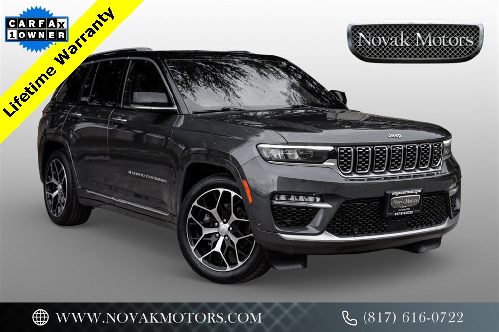 2022 Jeep Grand Cherokee Summit Reserve's photo