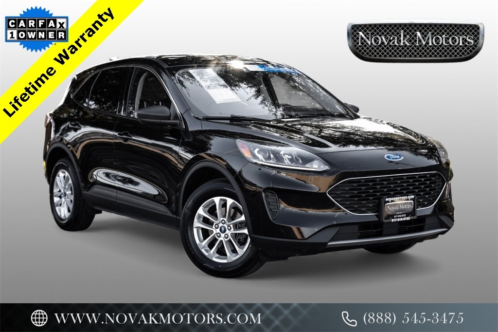 2022 Ford Escape SE's photo