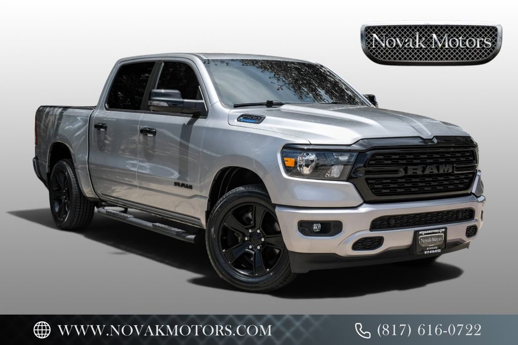 2023 RAM 1500 Big Horn/Lone Star 4x4 Crew Cab 5'7's photo