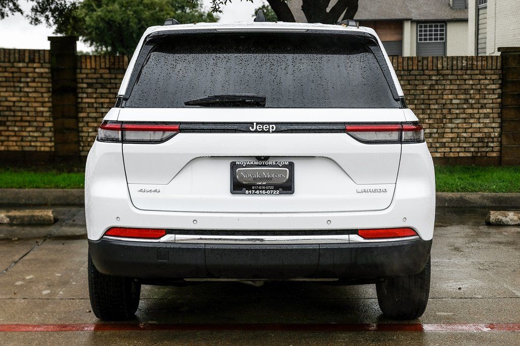2023 Jeep Grand Cherokee Laredo - Photo 19