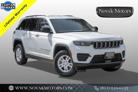 2022 Jeep Grand Cherokee Laredo SUV