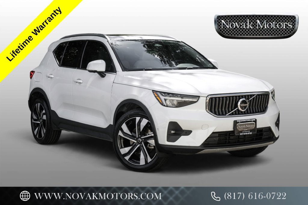 2023 Volvo XC40