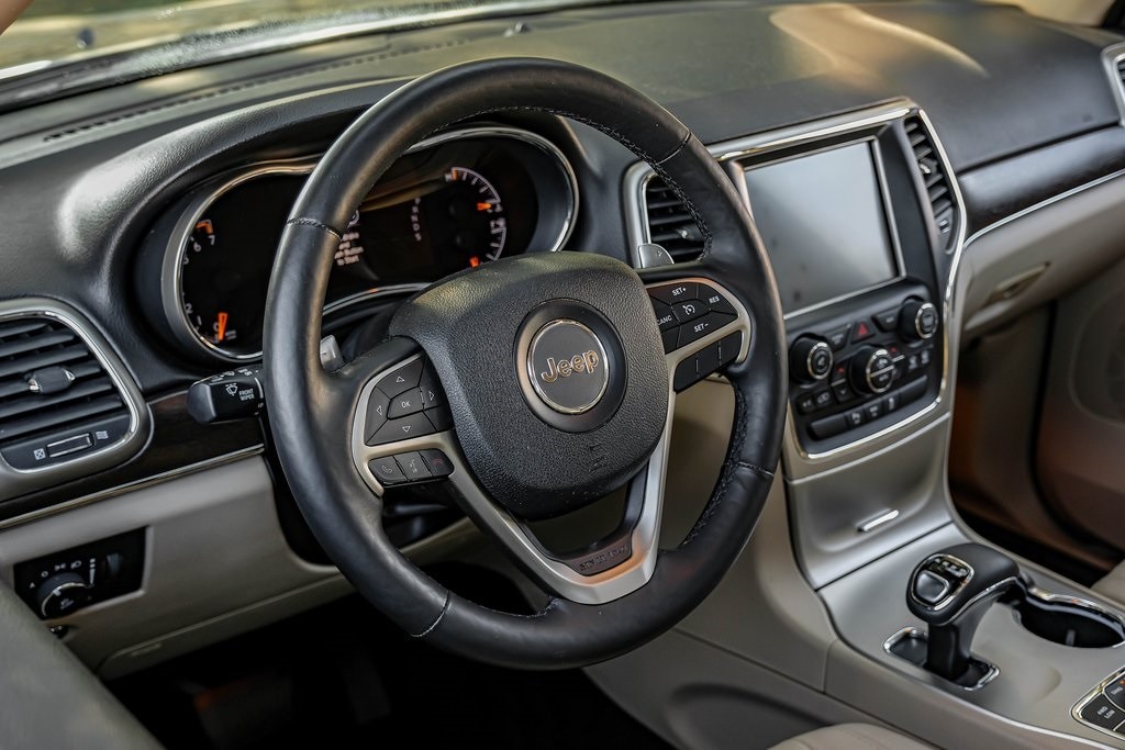 Used 2015 Jeep Grand Cherokee Limited SUV