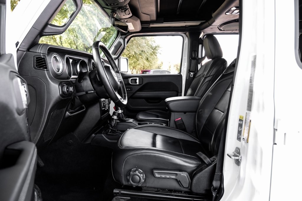 Used 2020 Jeep Wrangler Unlimited Sahara SUV