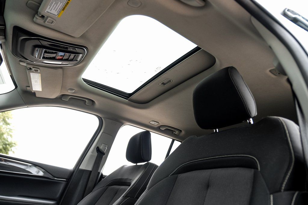 2023 Jeep Grand Cherokee Laredo - Photo 9