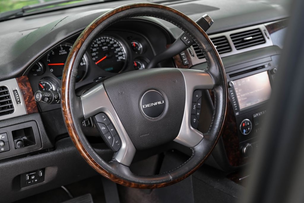 Used 2013 GMC Yukon XL 1500 Denali SUV