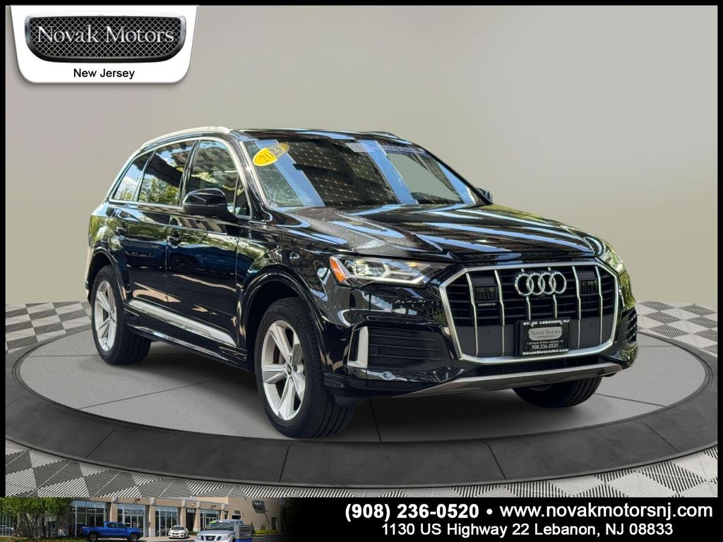 2023 Audi Q7 45 Premium quattro Tiptronic's photo