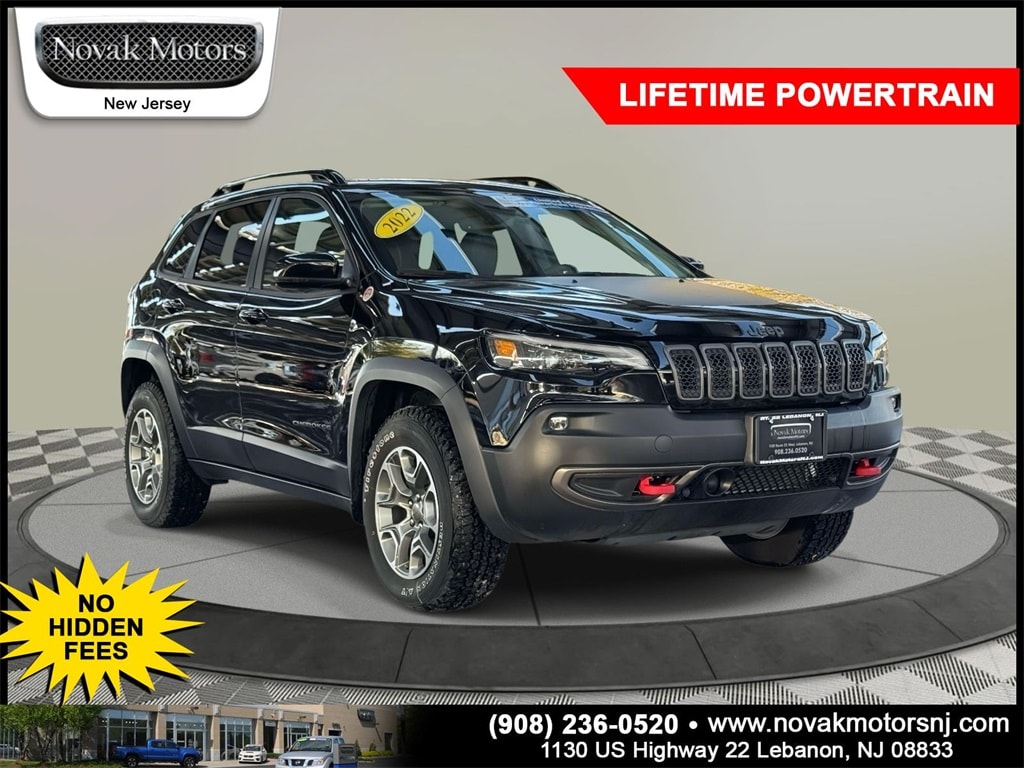 2022 Jeep Cherokee Trailhawk's photo