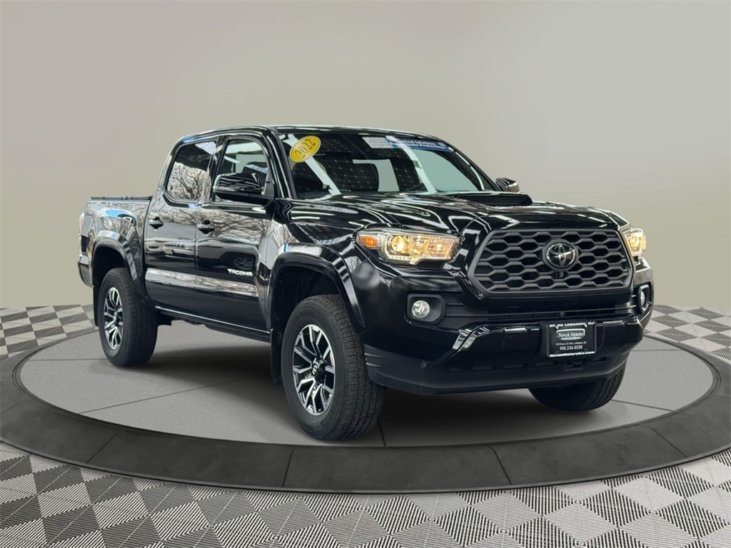 2022 Toyota Tacoma TRD Sport's photo