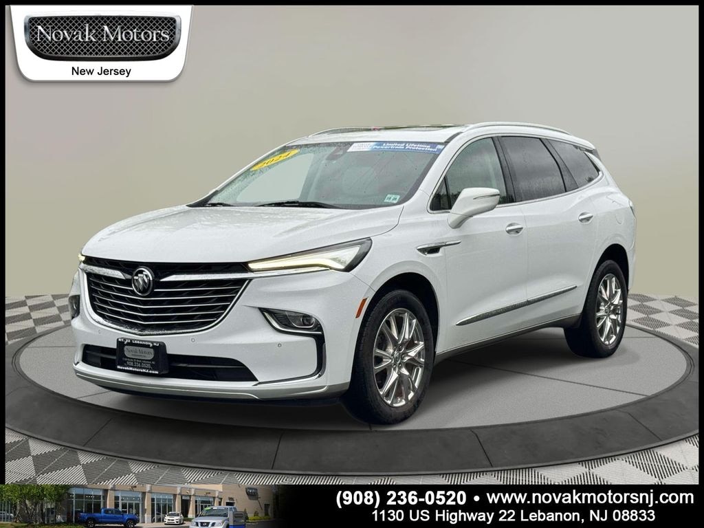 Used 2024 Buick Enclave Essence SUV