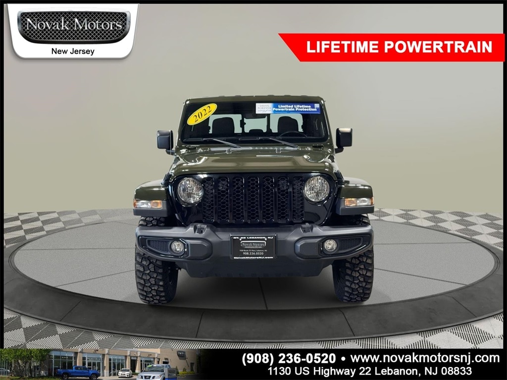 Used 2022 Jeep Gladiator Willys Truck Crew Cab
