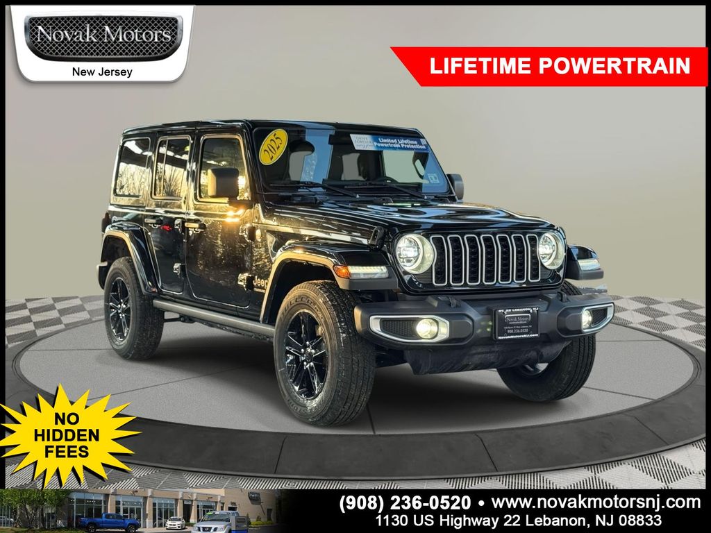 2025 Jeep Wrangler Sahara's photo