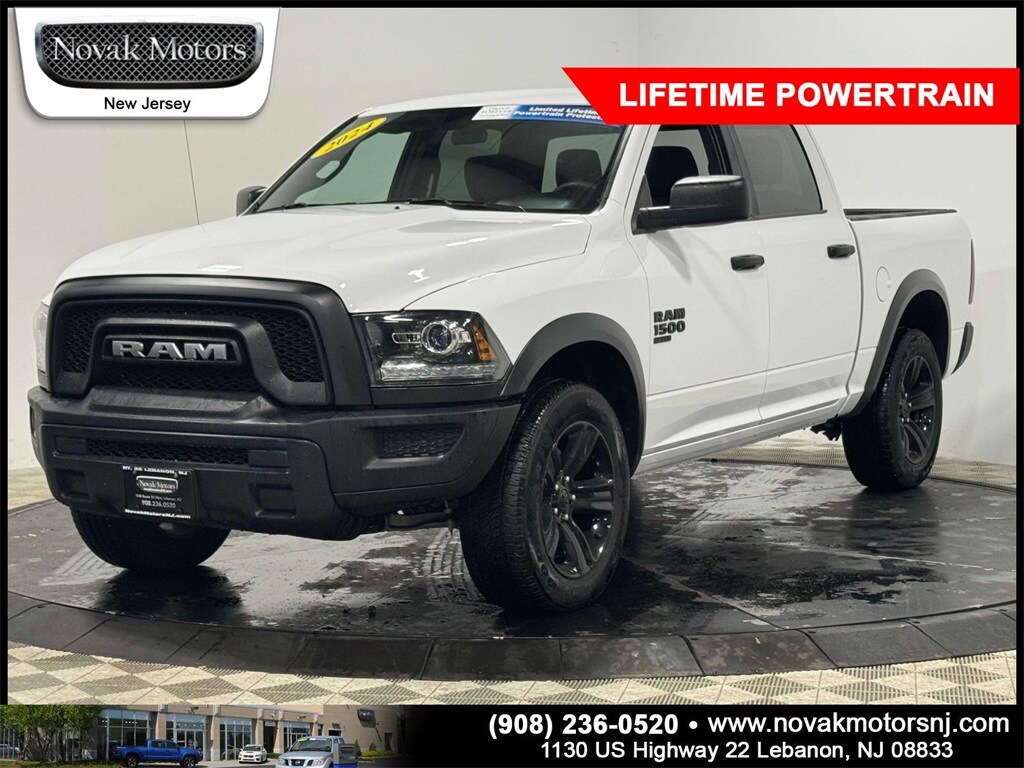 2024 Ram 1500 SLT Warlock photo 3
