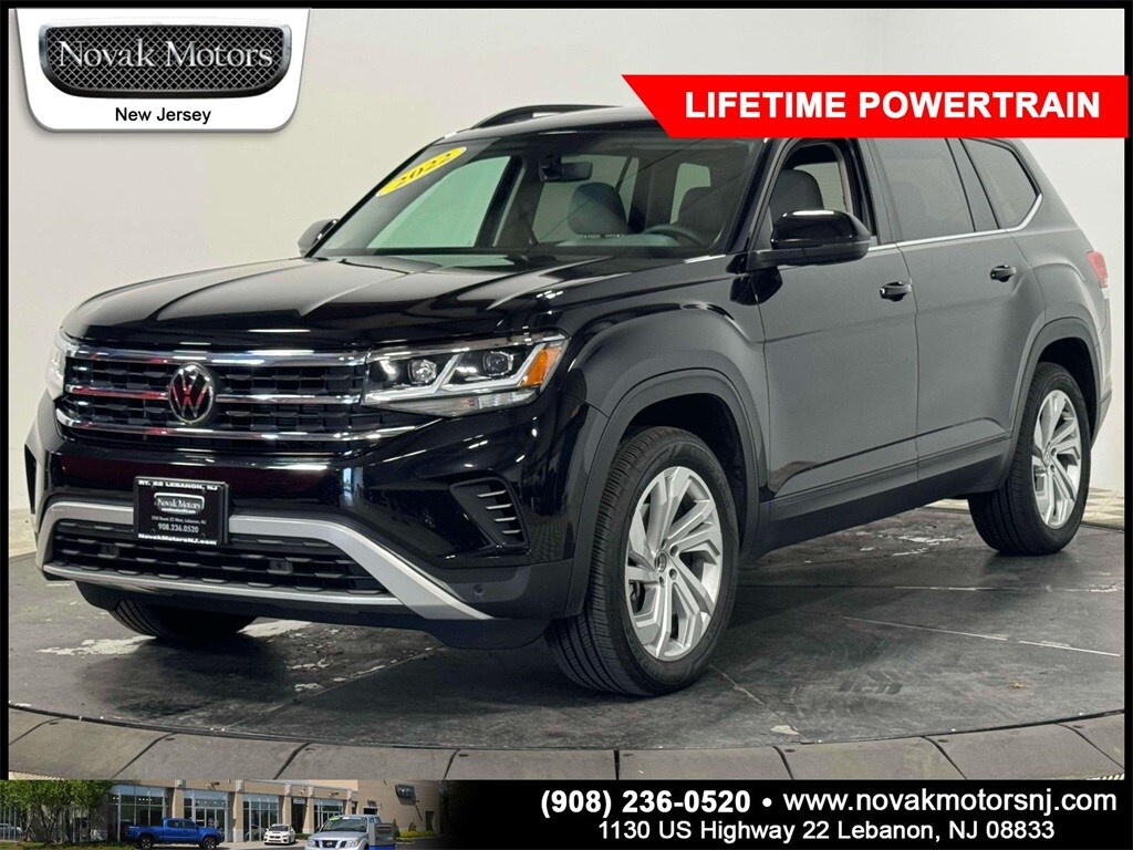 2022 Volkswagen Atlas SE Technology photo 3