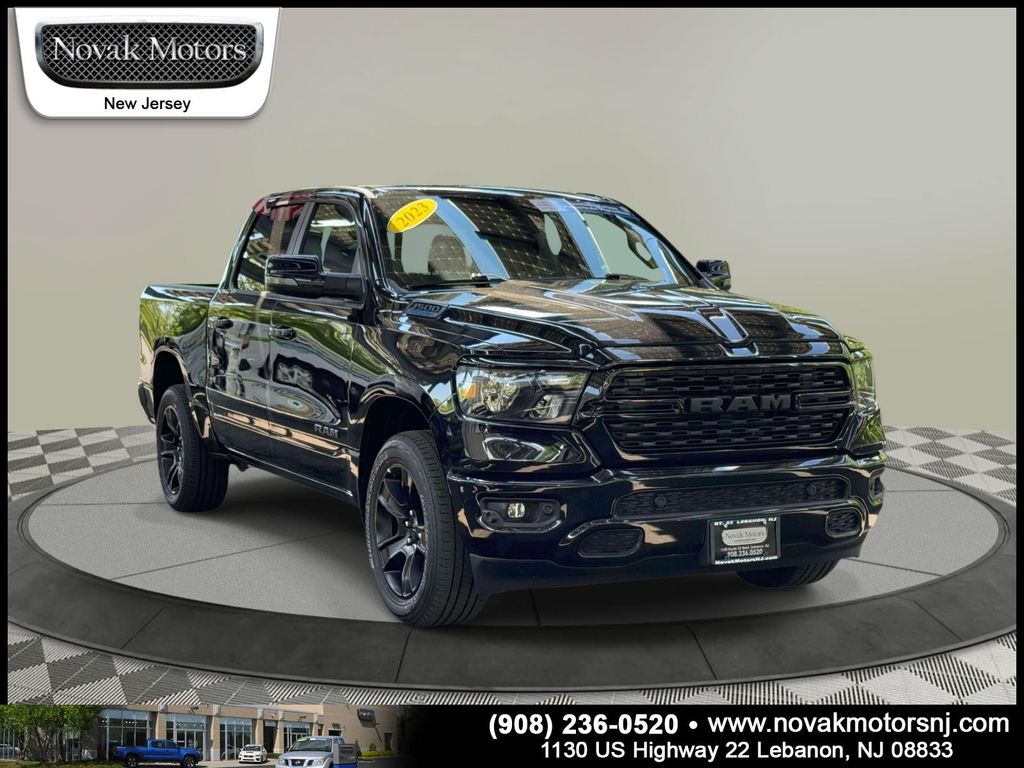 2023 RAM 1500 Big Horn/Lone Star 4x4 Crew Cab 5'7's photo