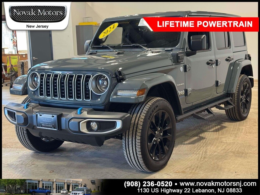 2024 Jeep Wrangler Sahara 4xe photo 3