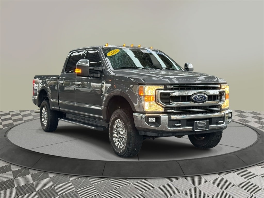 2021 Ford F-250 Super Duty XLT's photo